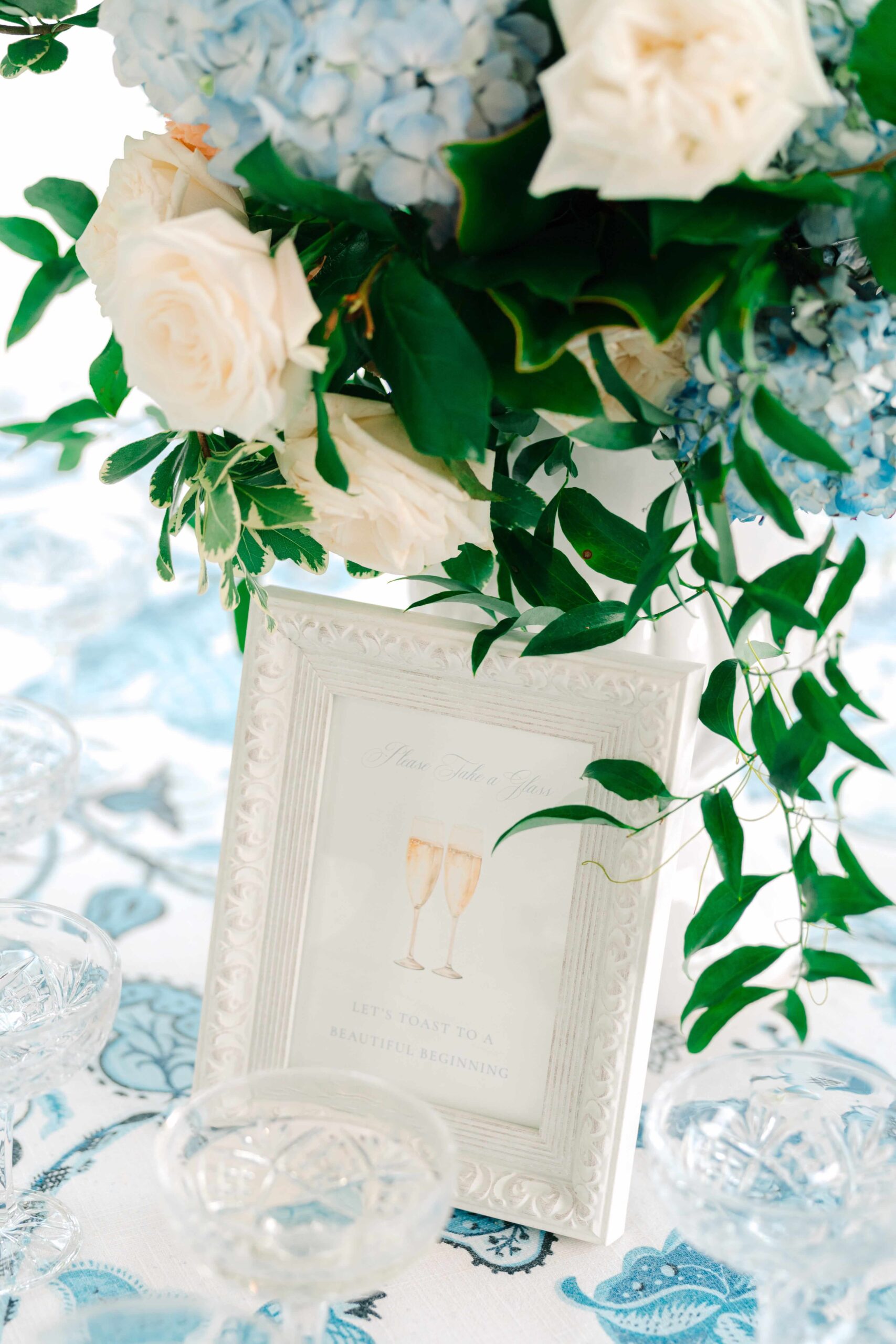 Elegant bar sign with watercolor champagne glasses