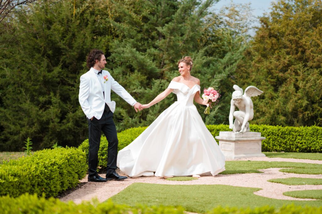 Bride and groom in the gardens at Knotting Hill Place